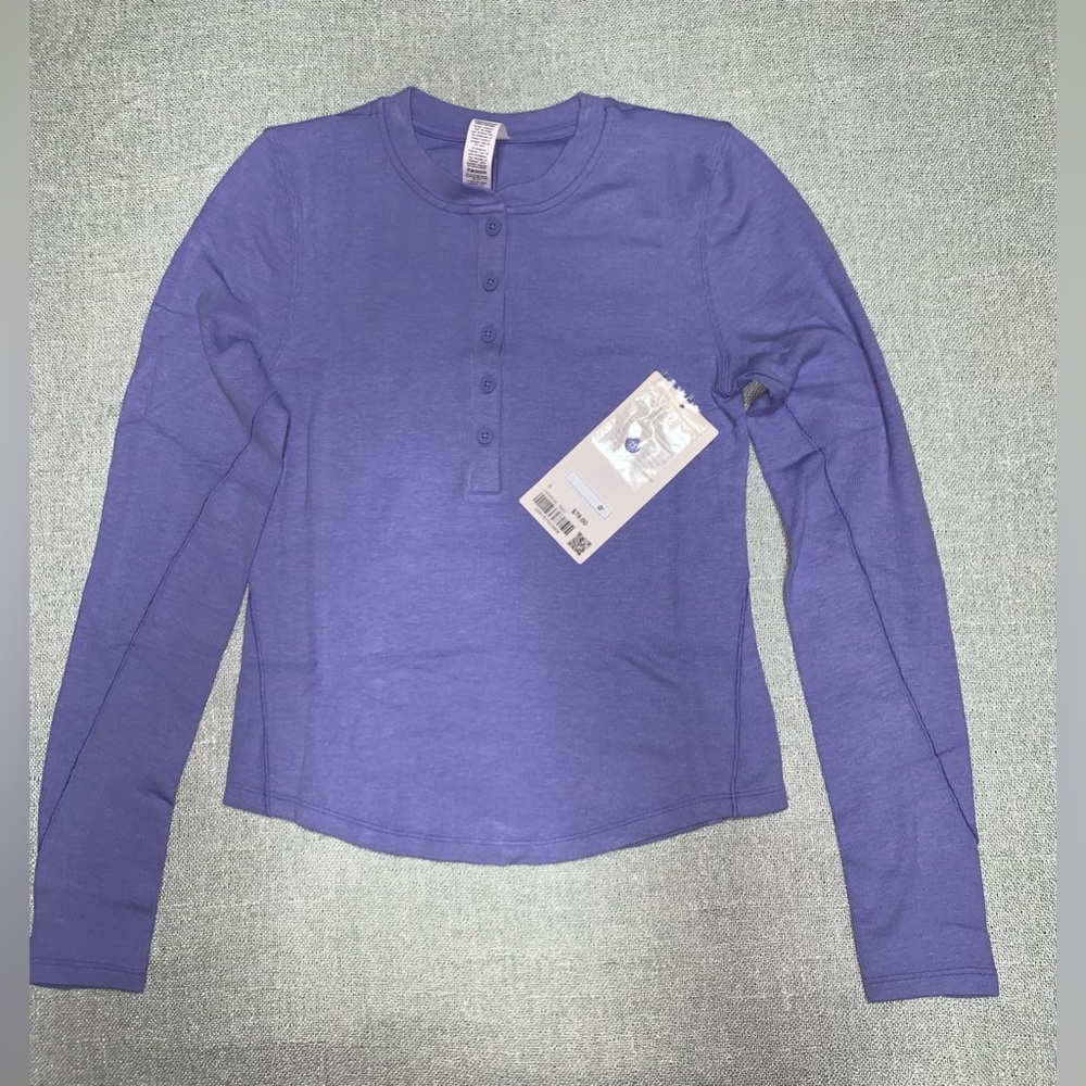 Lululemon NWT Hold Tight Long-Sleeve Henley 6 DULI Dusty Lilac